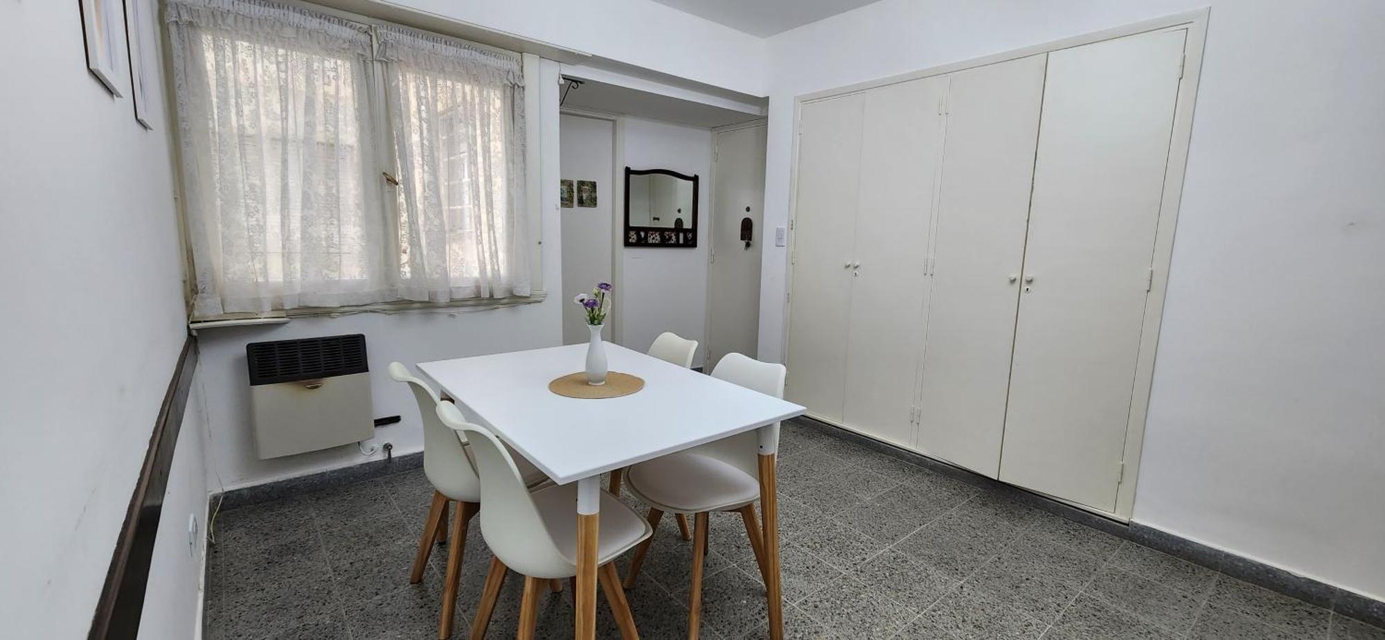 Depto De 2 Ambientes Zona Guemes Apartment *